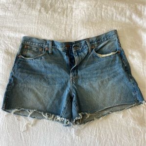Madewell Shorts Mid-Length Relaxed